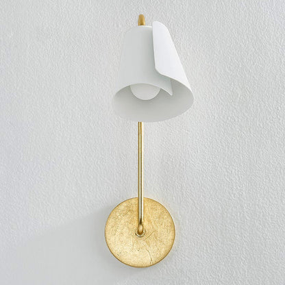 Lila Wall Light in Detail.