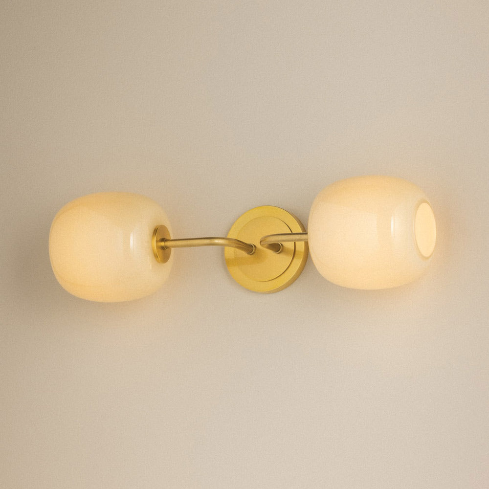 Lisette Bath Vanity Light in Detail.