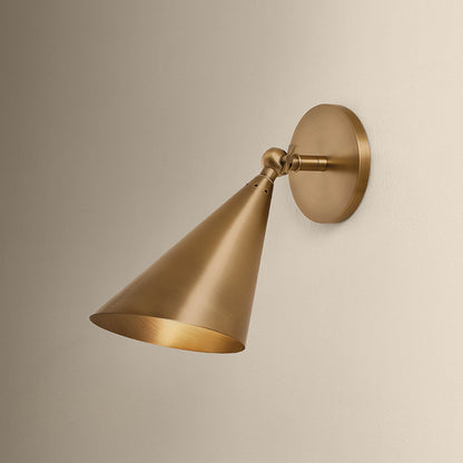Luneth Wall Light in Detail.