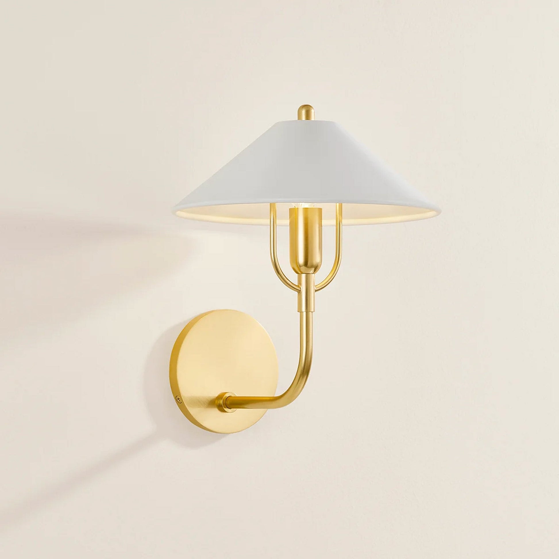 Mariel Wall Light in Detail.