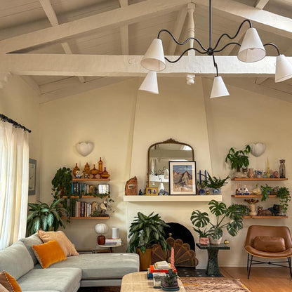 Onda Chandelier in living room.