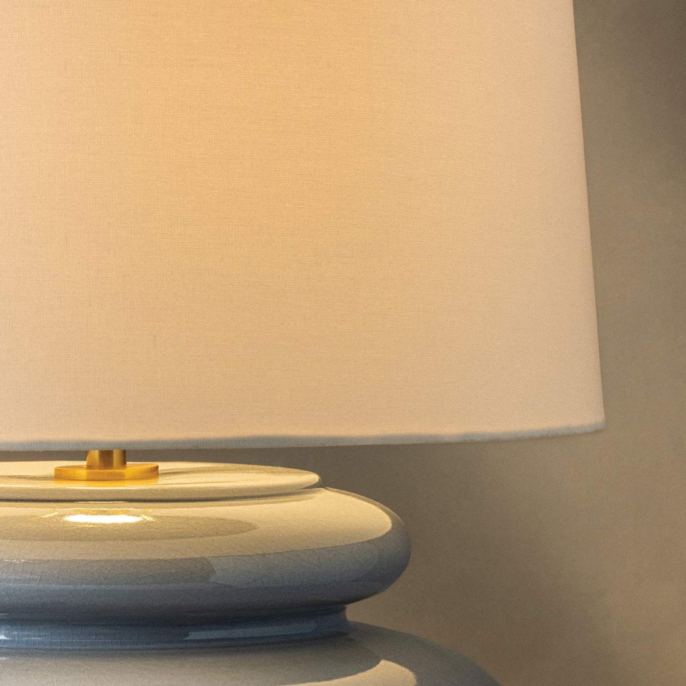 Pia Table Lamp in Detail.