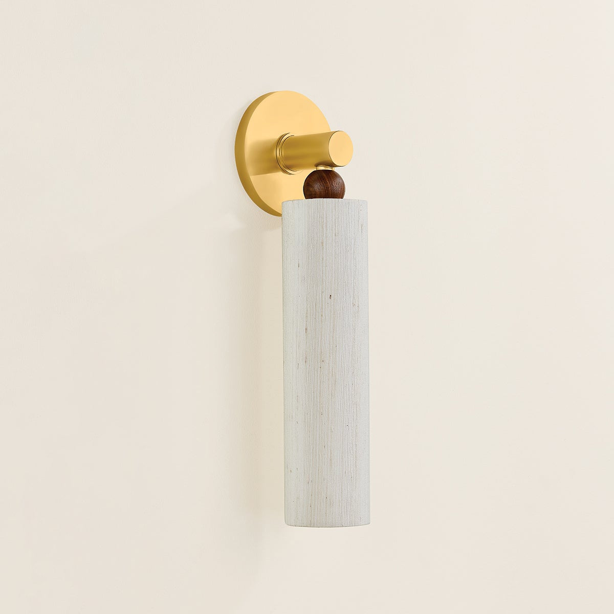 Reyn Single Wall Light in Detail.