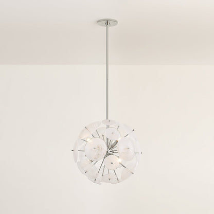 Tamara Chandelier in Detail.