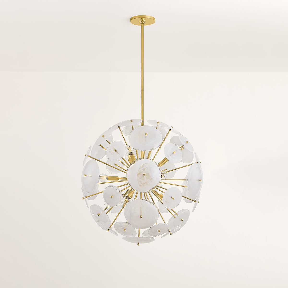 Tamara Chandelier in Detail.