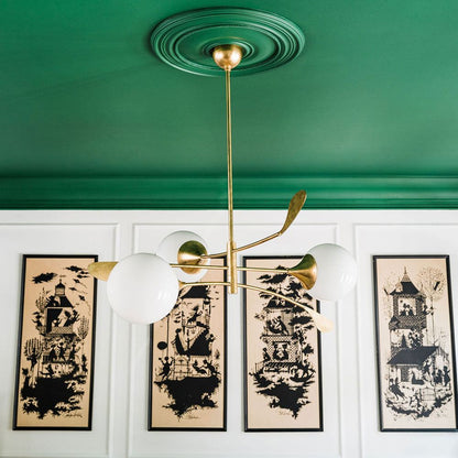 Victoria Chandelier in Detail.