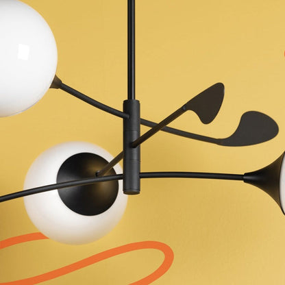 Victoria Chandelier in Detail.