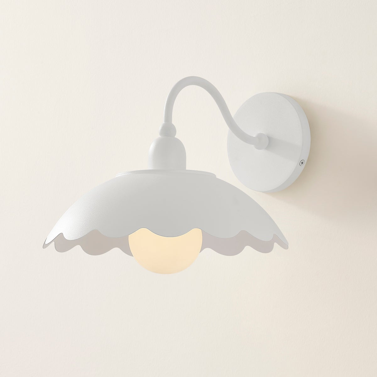 Yael Wall Light in Detail.