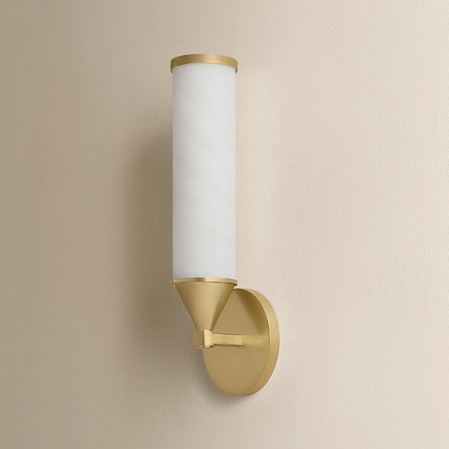 Zinnia Single Wall Light in Detail.