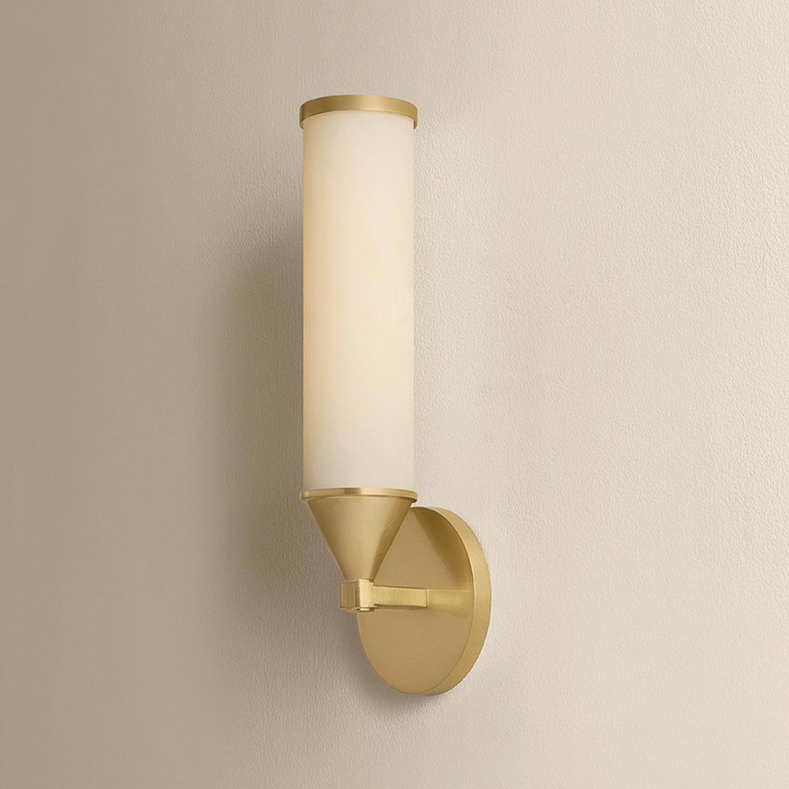 Zinnia Single Wall Light in Detail.