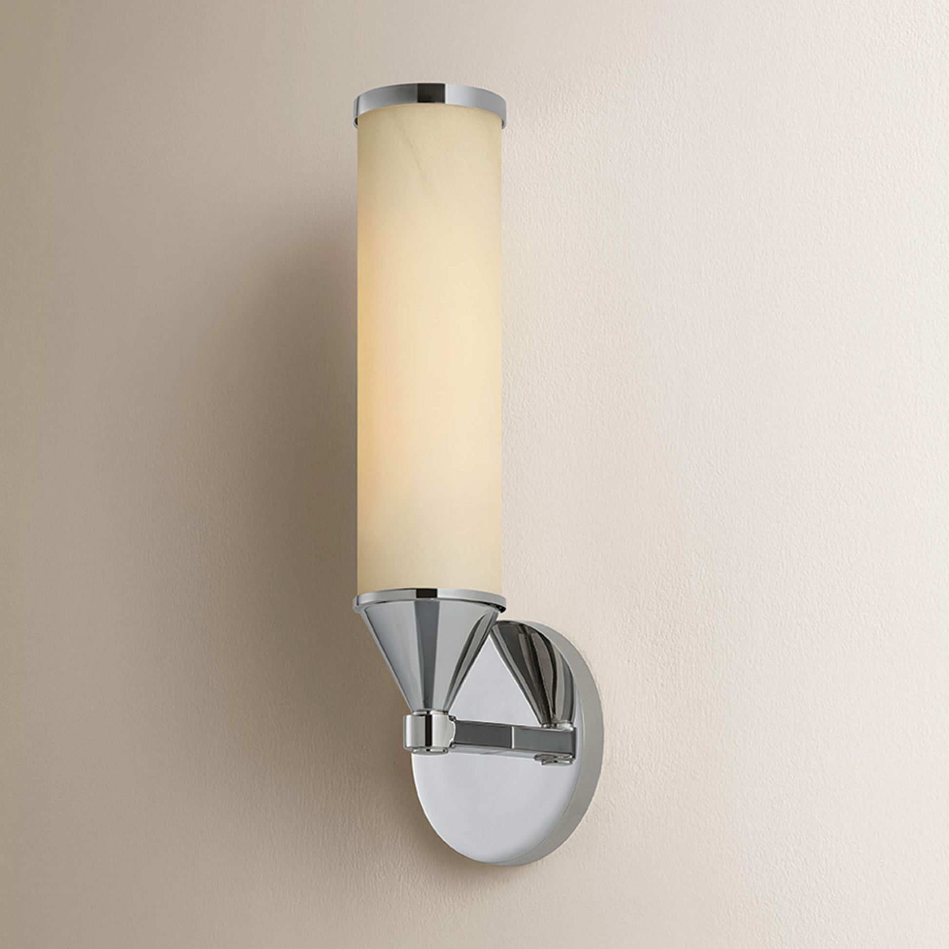 Zinnia Single Wall Light in Detail.