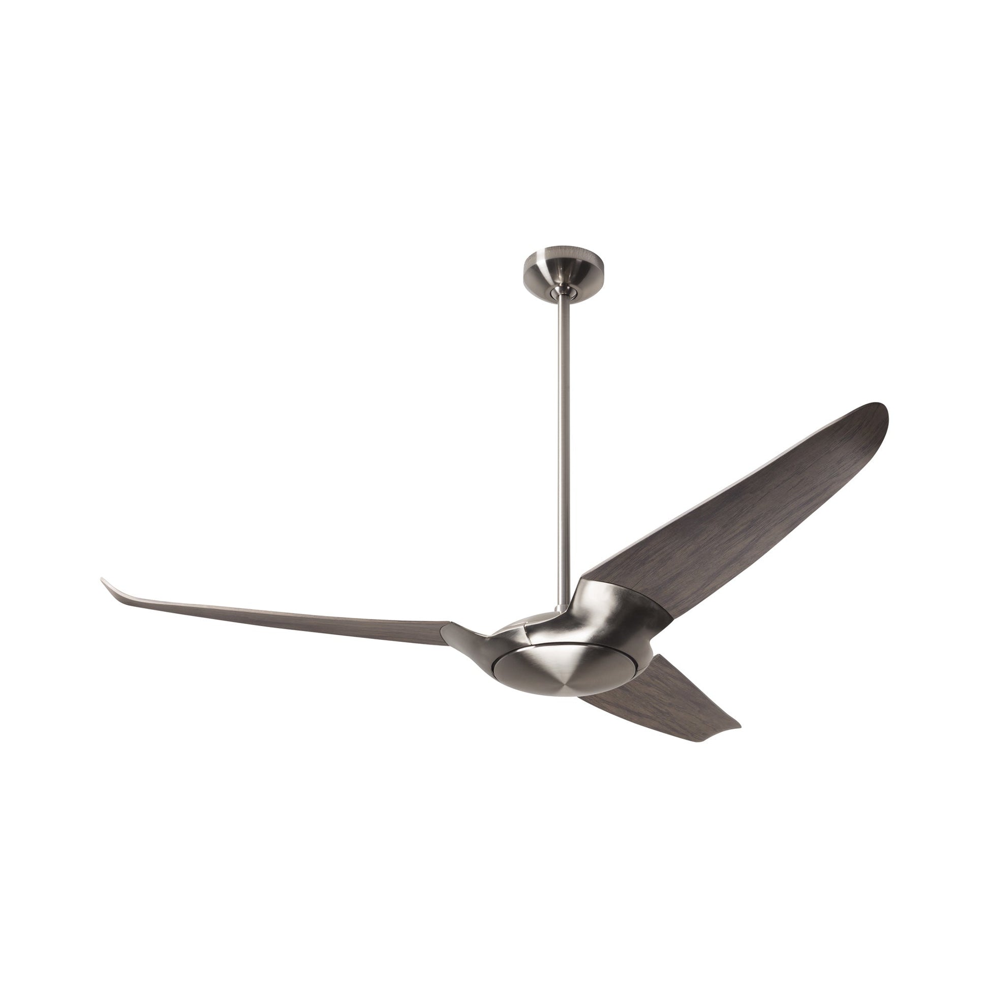 IC/Air 3 Ceiling Fan in Bright Nickel (Graywash).