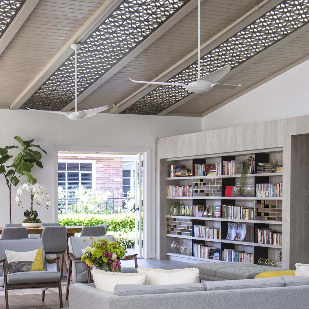 IC/Air 3 Ceiling Fan in living room.