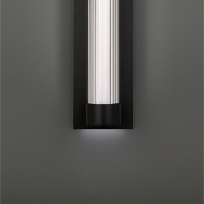 Chyzel Outdoor LED Wall Light in Detail.