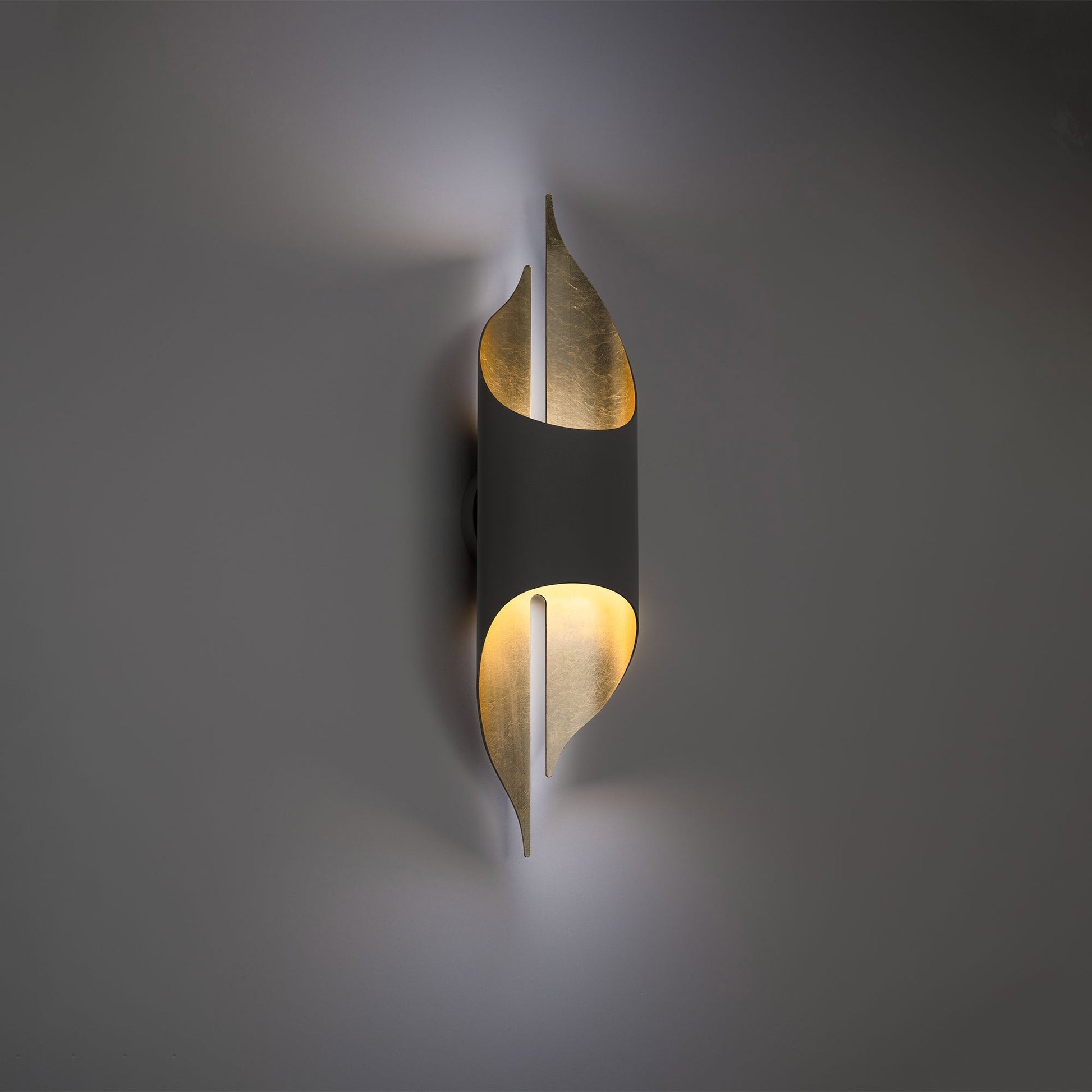 Clasp LED Wall Light in Detail.