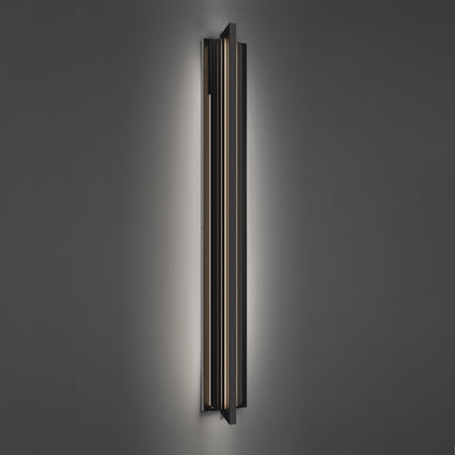 Krimp Outdoor LED Wall Light in Detail.