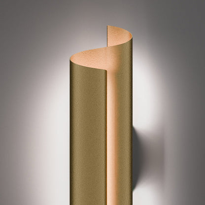 Pirouette LED Wall Light in Detail.
