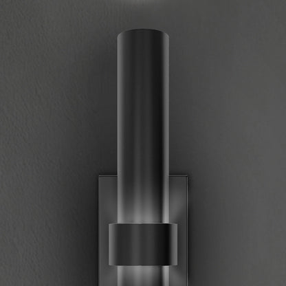 Quincy Outdoor LED Wall Light in Detail.