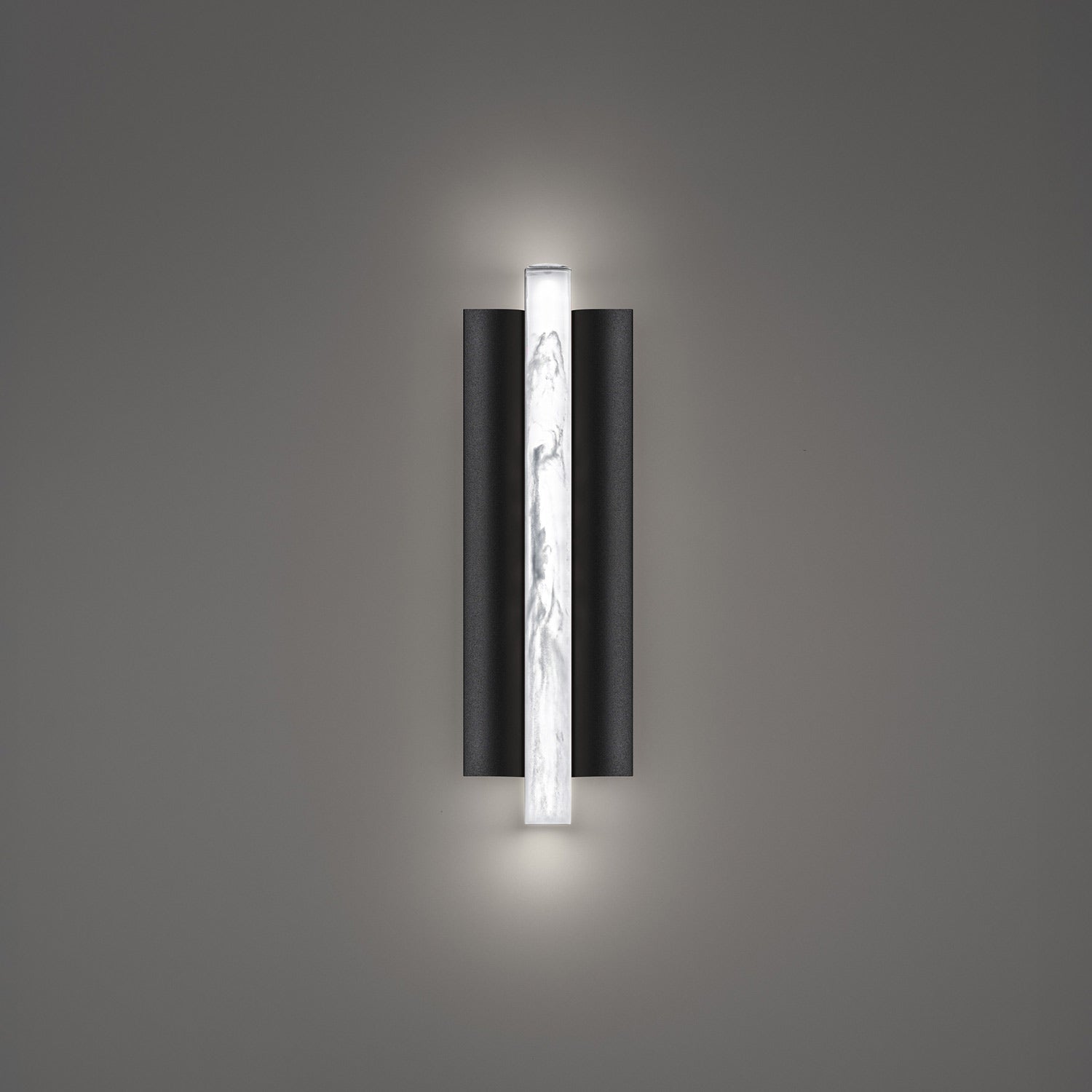 Rapper LED Wall Light in Detail.