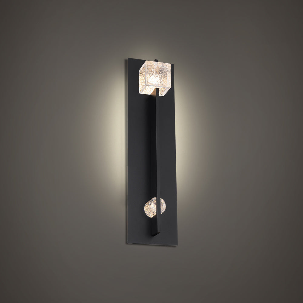 Scepter Outdoor LED Wall Light in Detail.