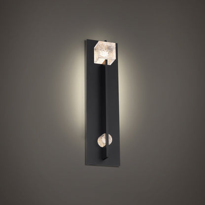Scepter Outdoor LED Wall Light in Detail.