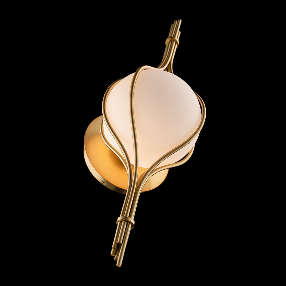 Skyla LED Wall Light in Detail.