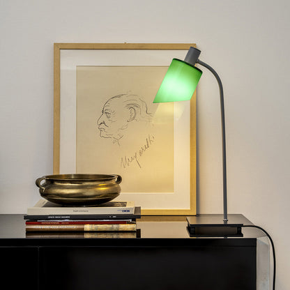 Lampe de Bureau Table Lamp in living room.