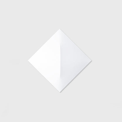 Saori Wall Light in Detail.