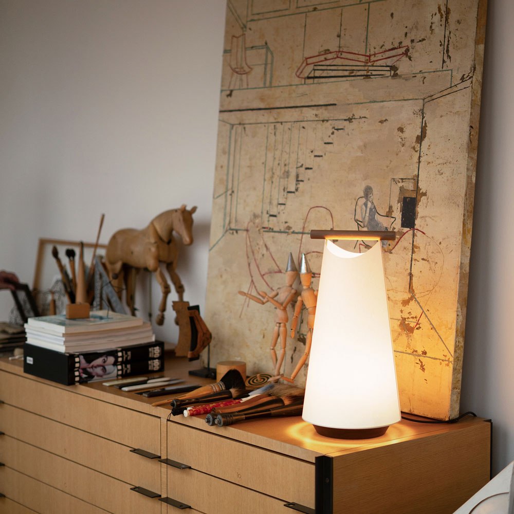 Catay Table Lamp in Detail.