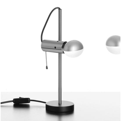 Agnoli Table Lamp in Detail.