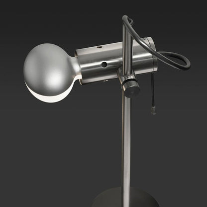 Agnoli Table Lamp in Detail.