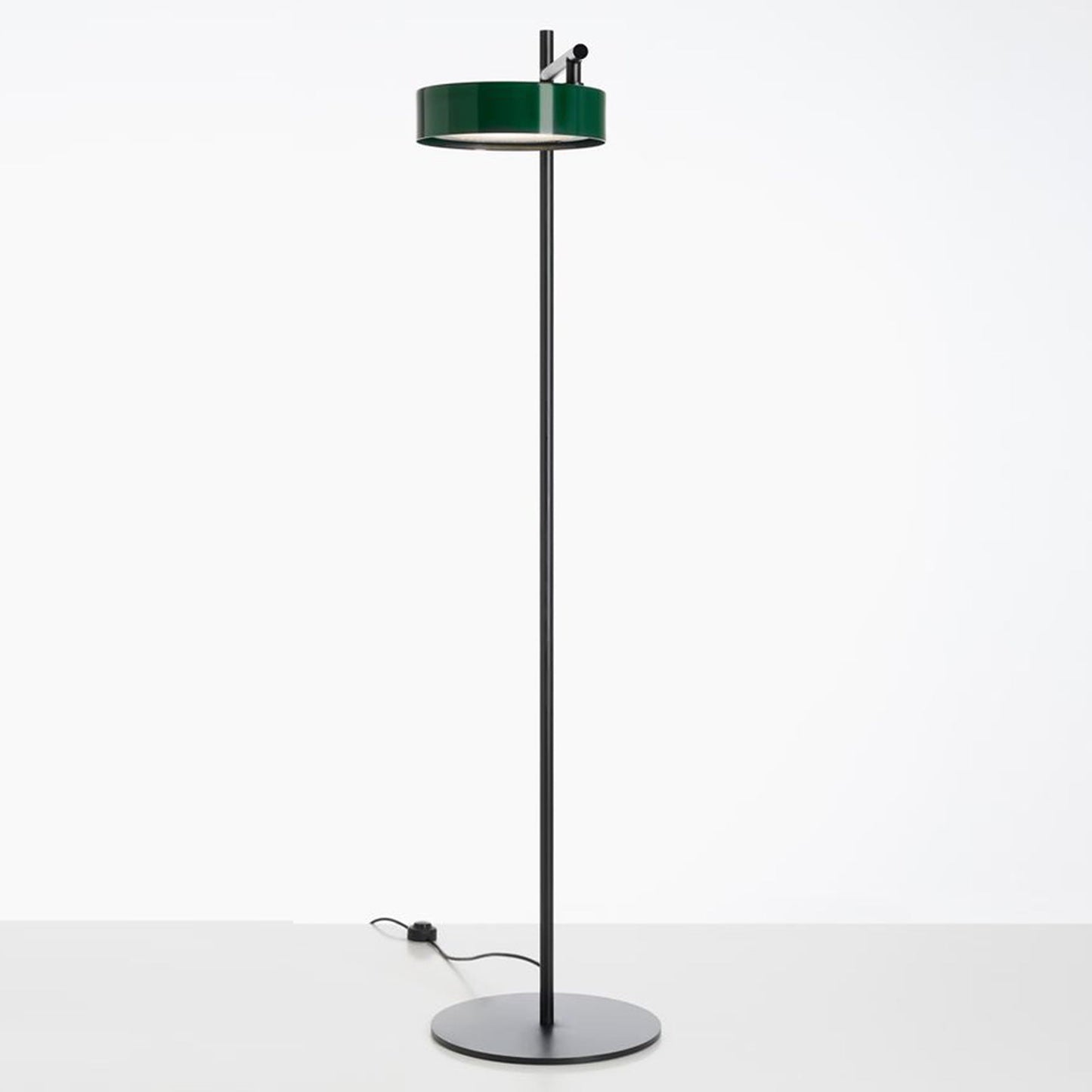 Berlin Outdoor Floor Lamp in Detail.