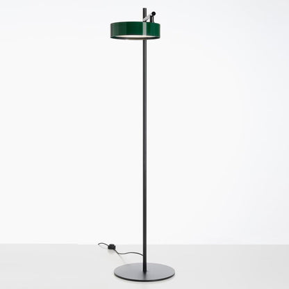 Berlin Outdoor Floor Lamp in Detail.