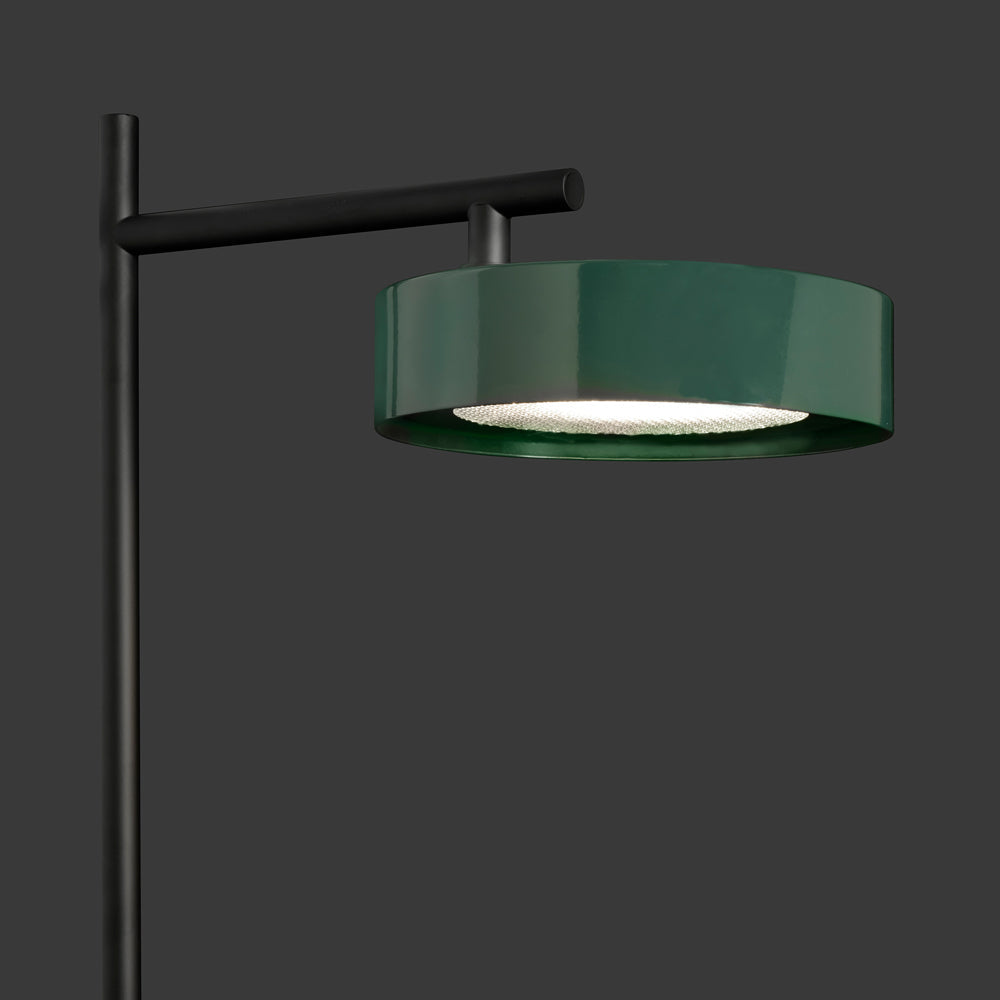 Berlin Outdoor Floor Lamp in Detail.