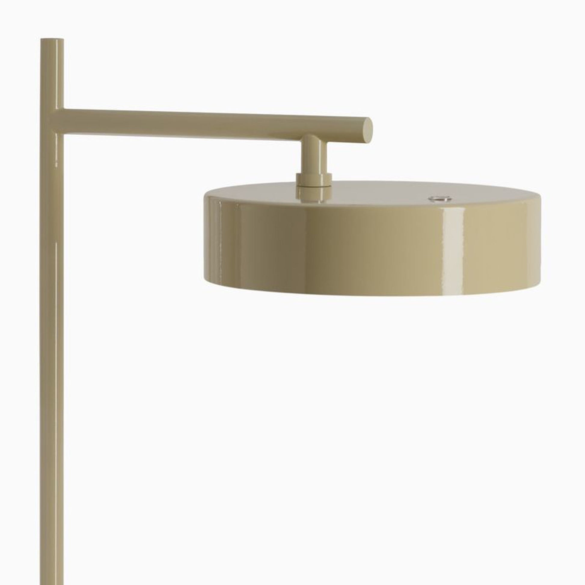 Berlin Outdoor Floor Lamp in Detail.
