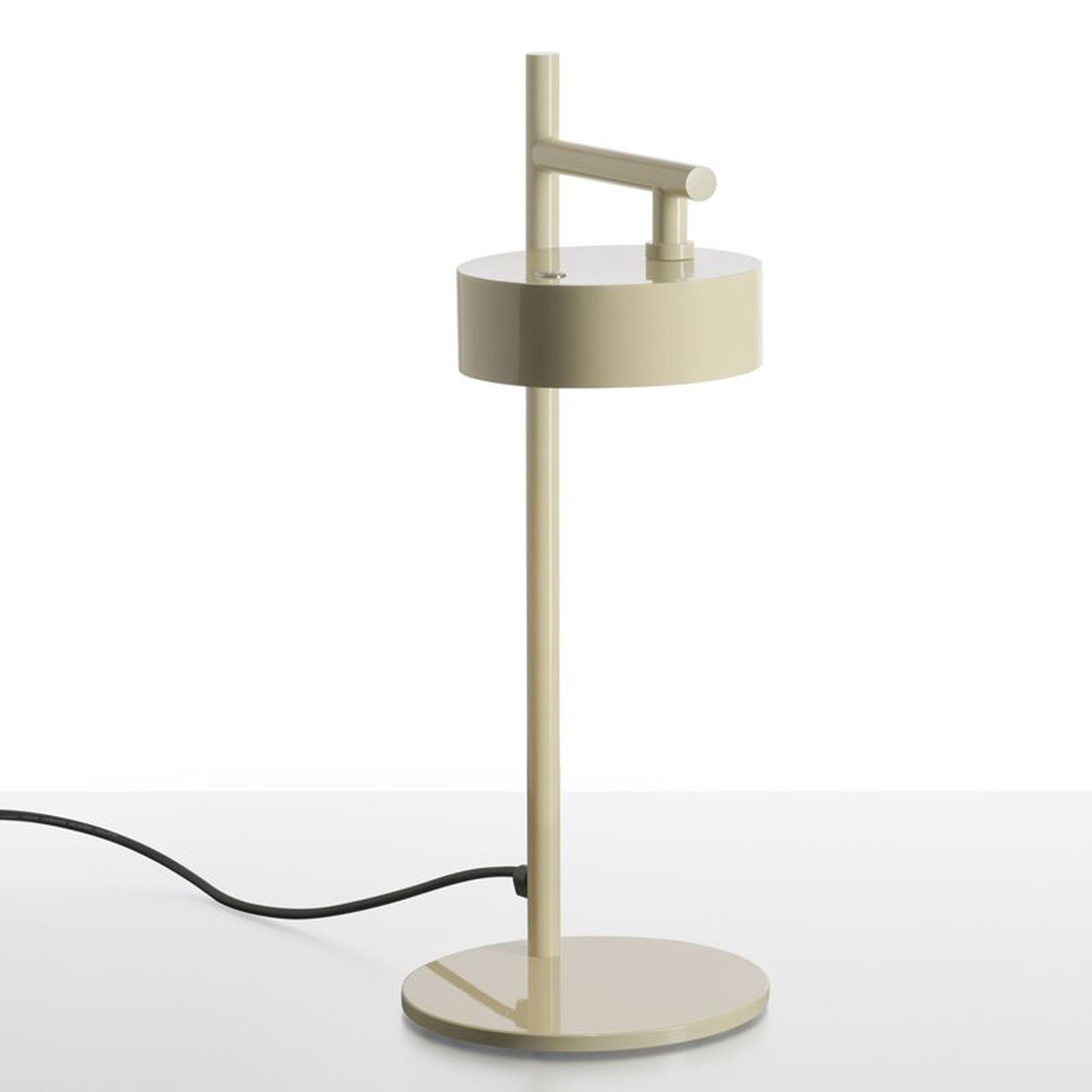 Berlin Outdoor Table Lamp in Detail.