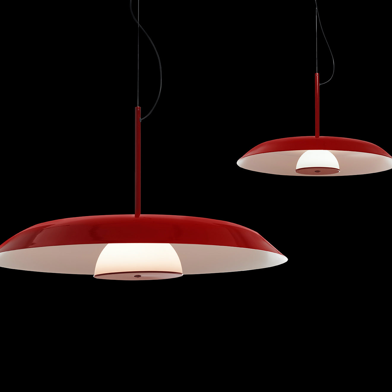 Iride LED Pendant Light in Detail.