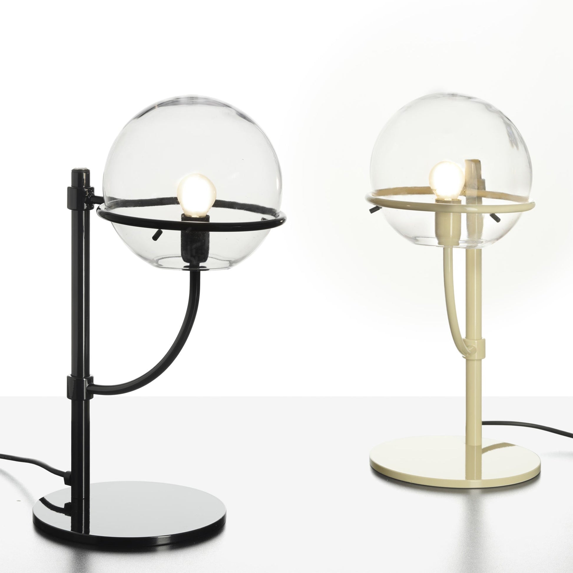 Lyndon Outdoor Table Lamp in Detail.