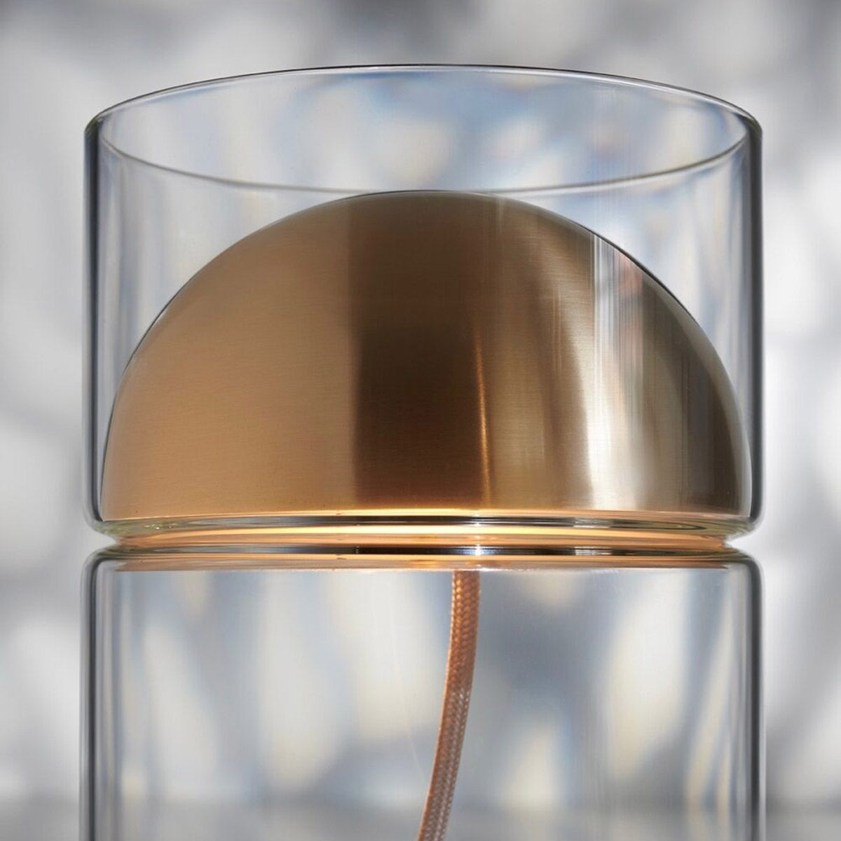 Medusa LED Table Lamp in Detail.