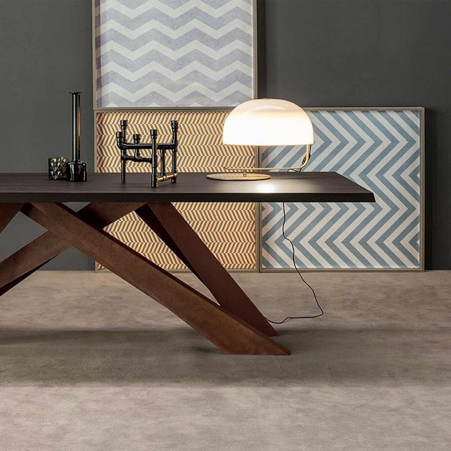 Zanuso Table Lamp in living room.