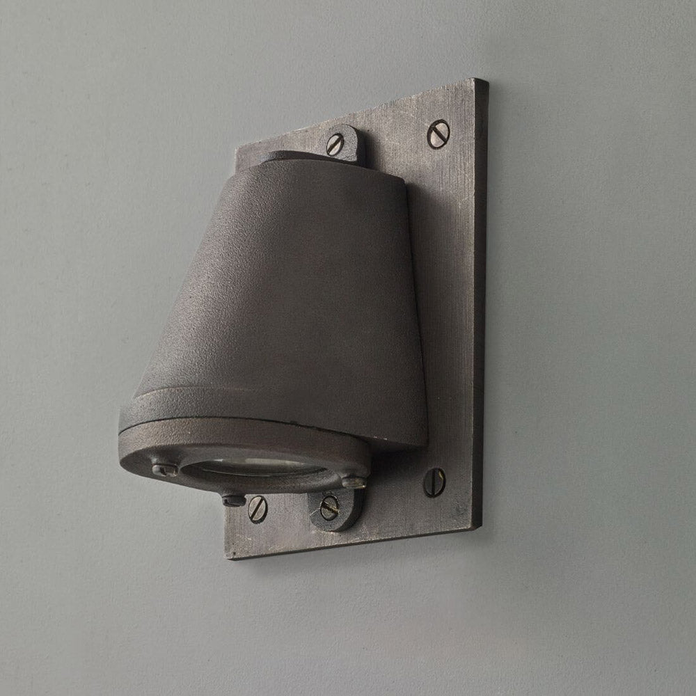 Mast Wall Light in Detail.