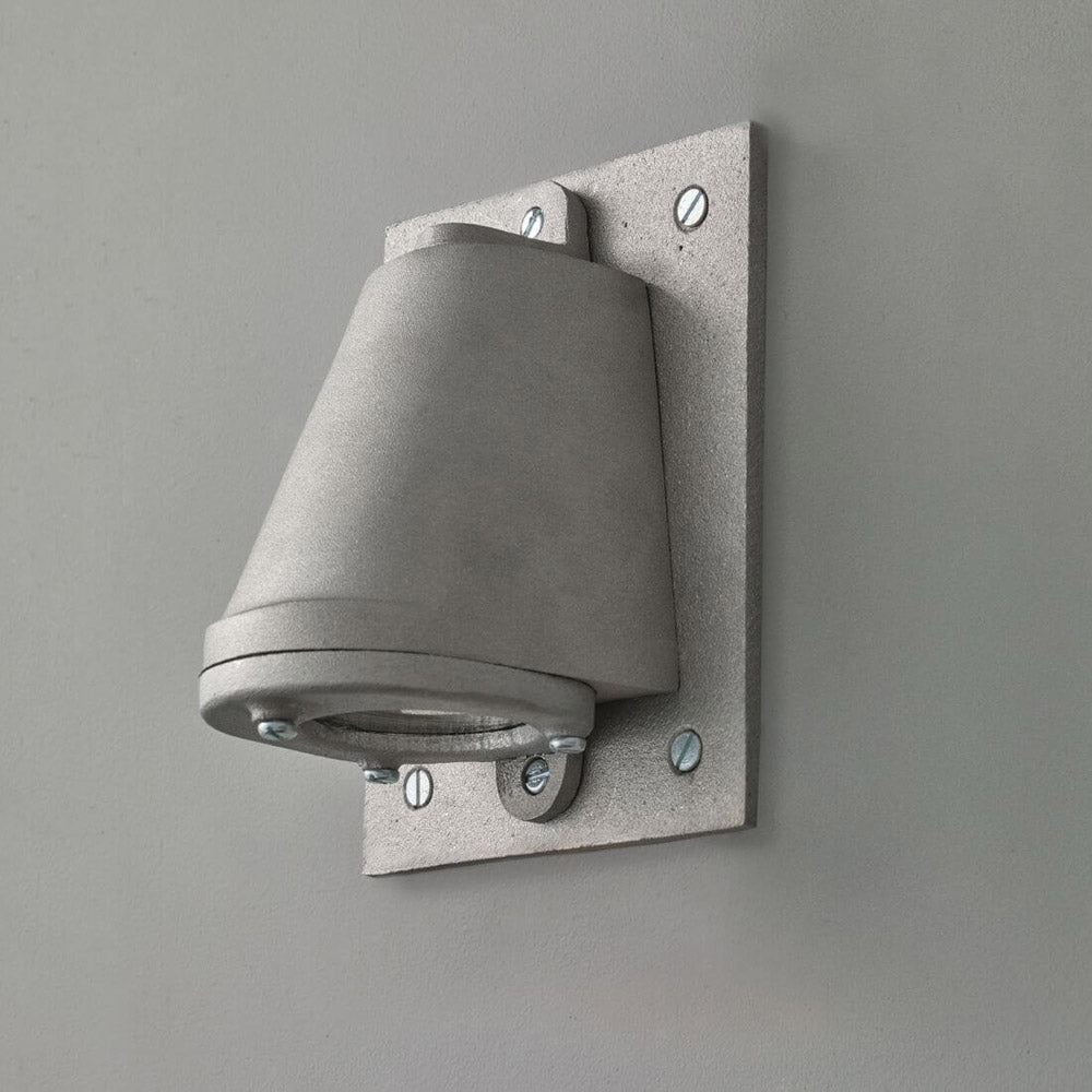 Mast Wall Light in Detail.