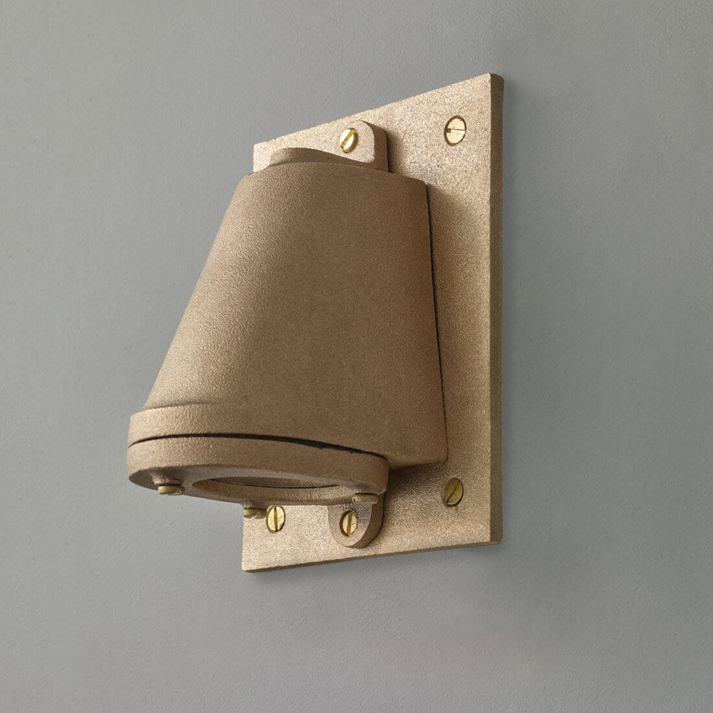 Mast Wall Light in Detail.