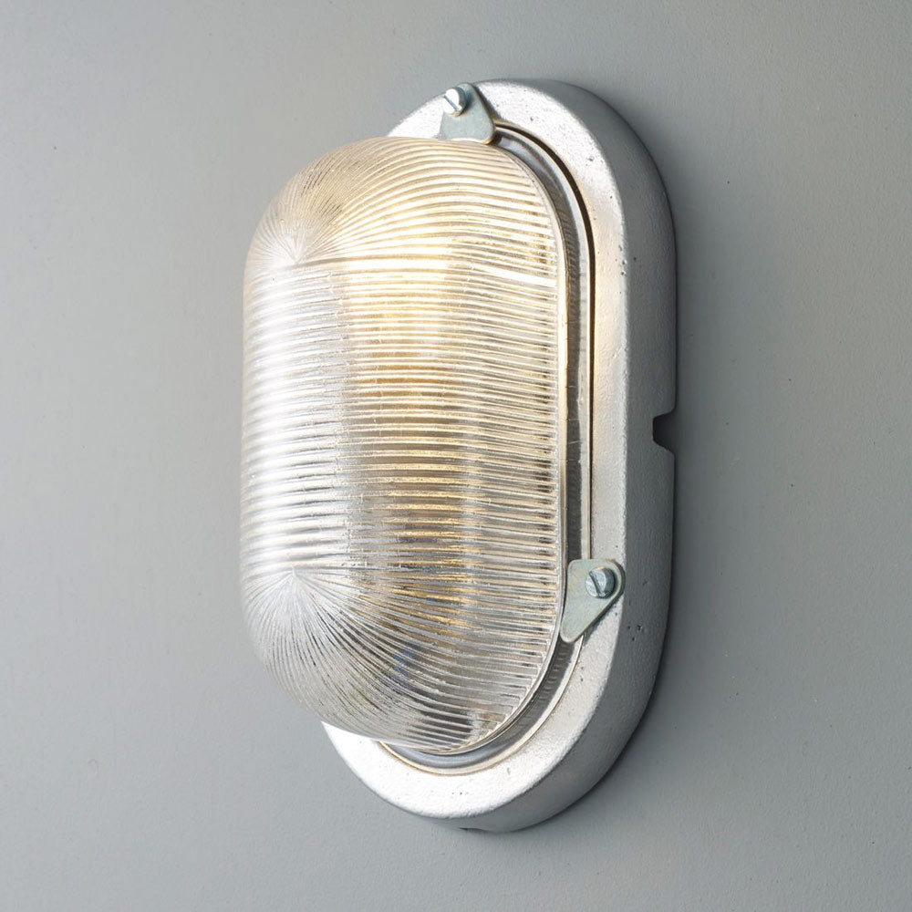 Oval Aluminium Indoor/Outdoor Wall Light in Detail.