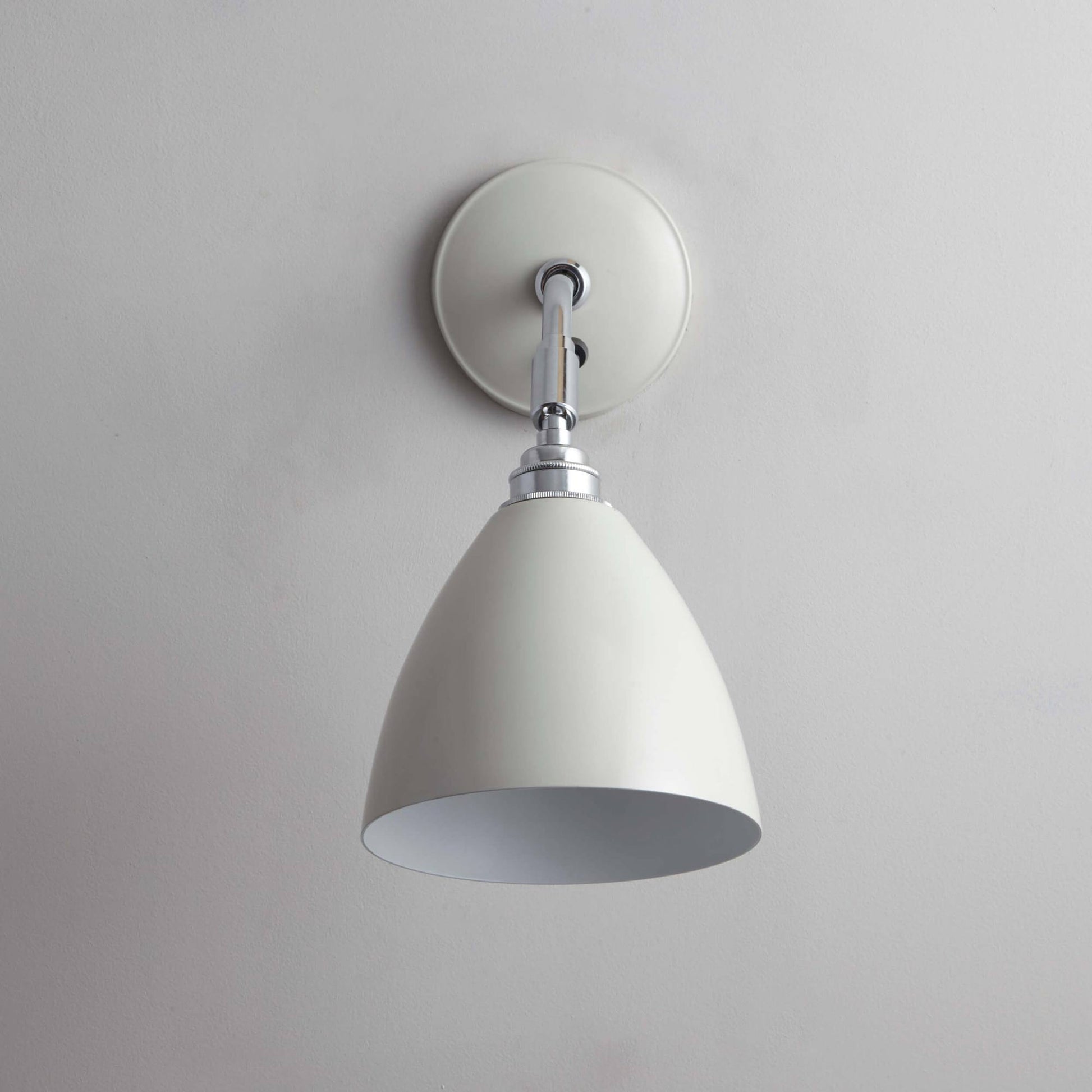 Task Wall Light in Detail.