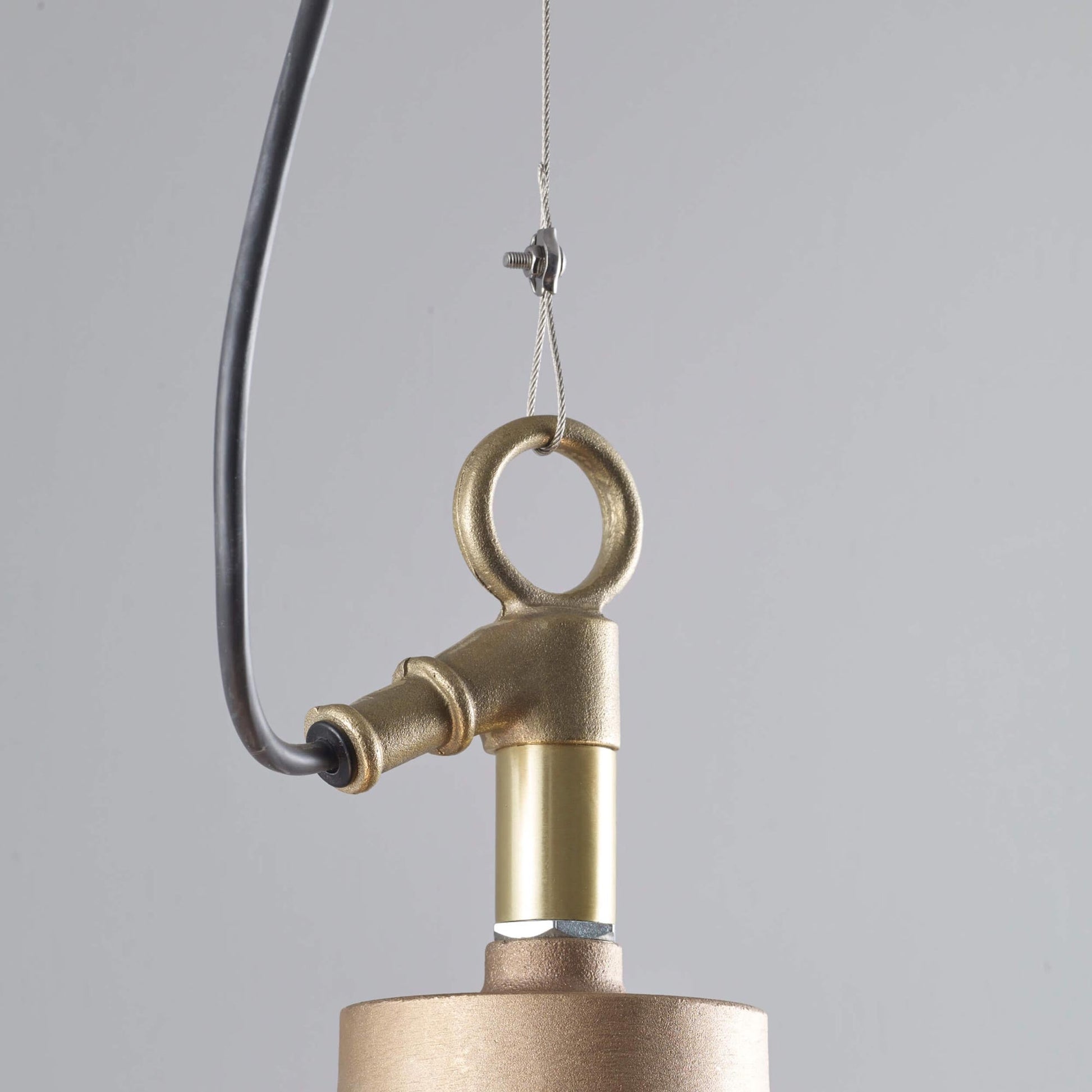 Well Pendant Light in Detail.