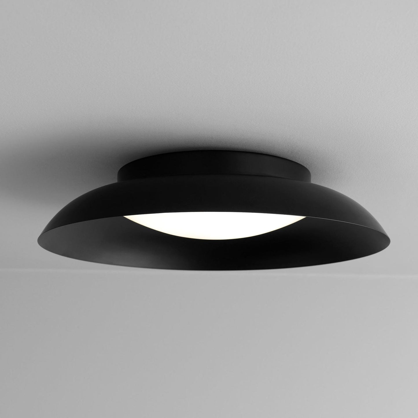 Bongo LED Flush Mount Ceiling Light in Detail.