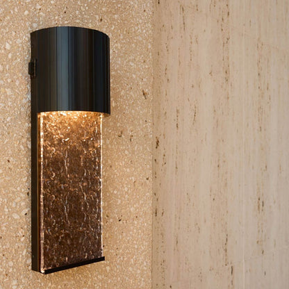 Cascata Outdoor LED Wall Light in Detail.