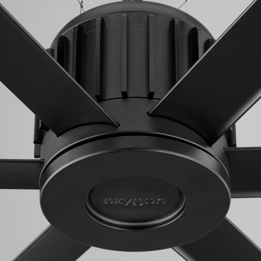 Enorme Ceiling Fan in Detail.