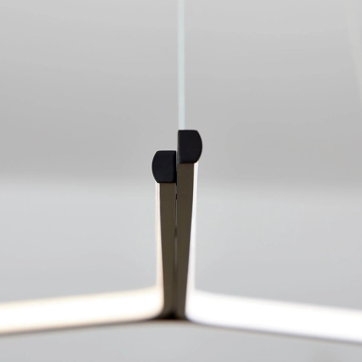 Estrella LED Pendant Light in Detail.